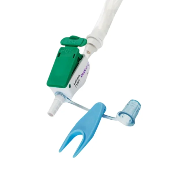 catéter con conector giratorio