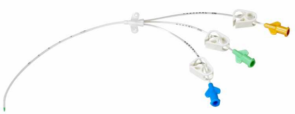 Cateter Venoso Central Pediátrico Triple Lumen 4.5Fr X 8Cm (1 Kit Completo)